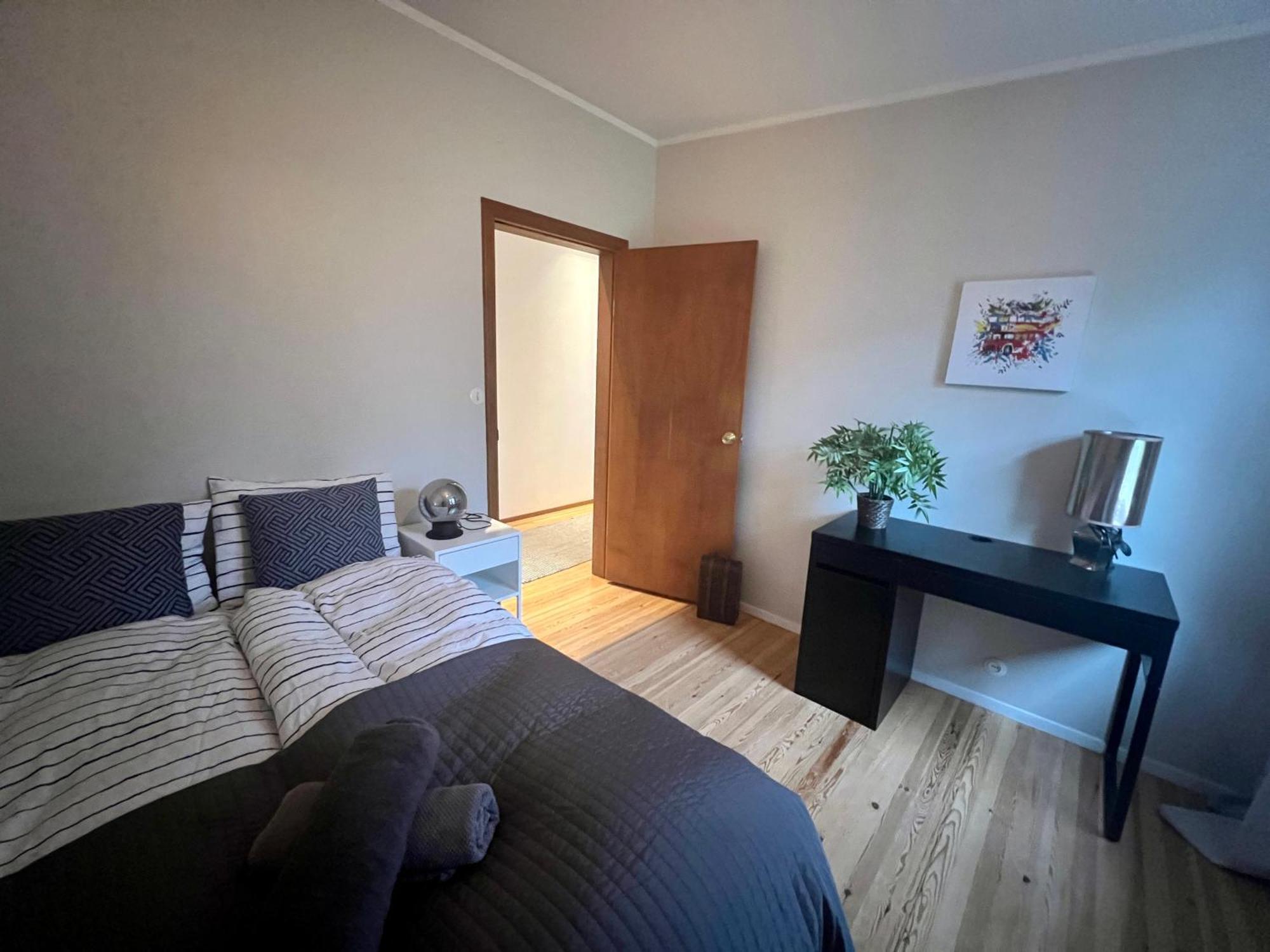 Garthabaer House - Villa With Garden And Hot Tub, 2 Min From Reykjavik מראה חיצוני תמונה