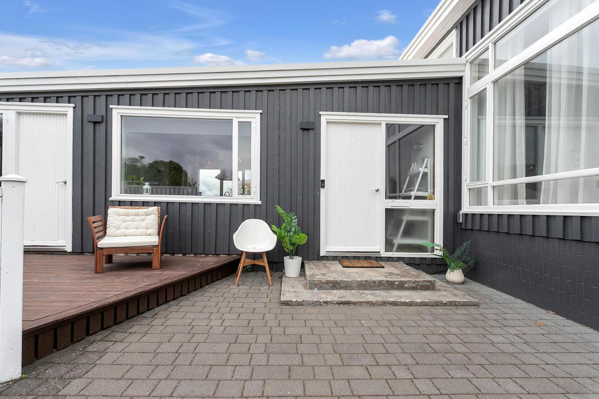 Garthabaer House - Villa With Garden And Hot Tub, 2 Min From Reykjavik מראה חיצוני תמונה