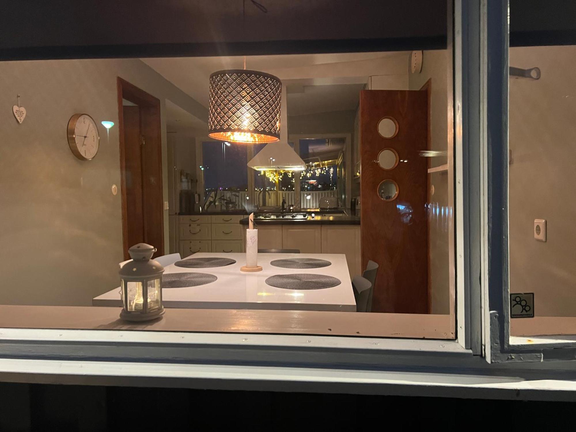 Garthabaer House - Villa With Garden And Hot Tub, 2 Min From Reykjavik מראה חיצוני תמונה