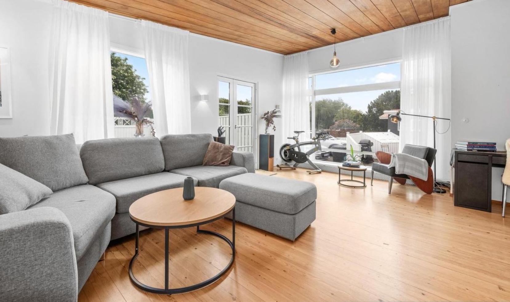 Garthabaer House - Villa With Garden And Hot Tub, 2 Min From Reykjavik מראה חיצוני תמונה